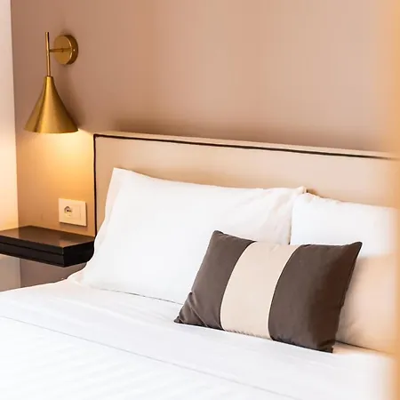 Otel Del Conte 3*