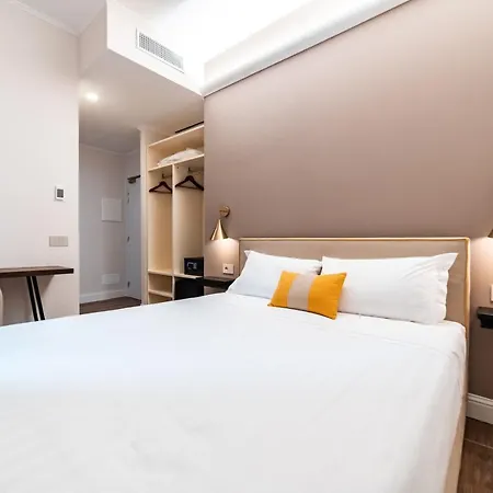 Del Conte Otel 3*